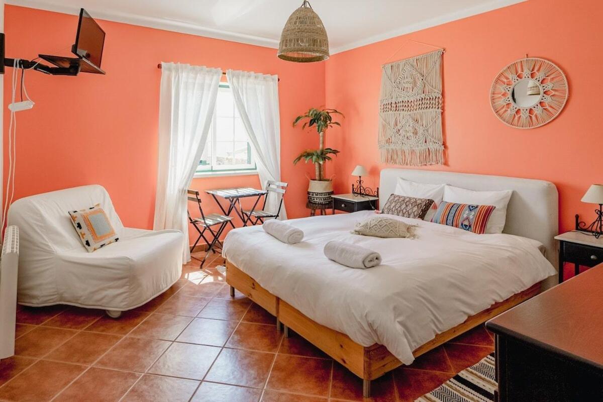 In My House Baleal Vila Quarto foto